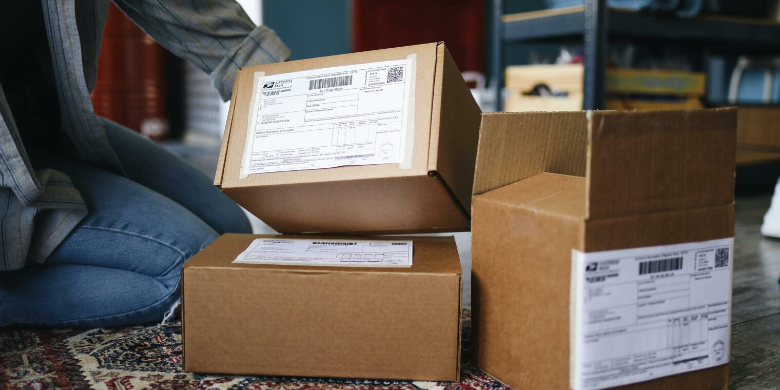 Ar galima užsakyti naktinį siuntų pervežimą?