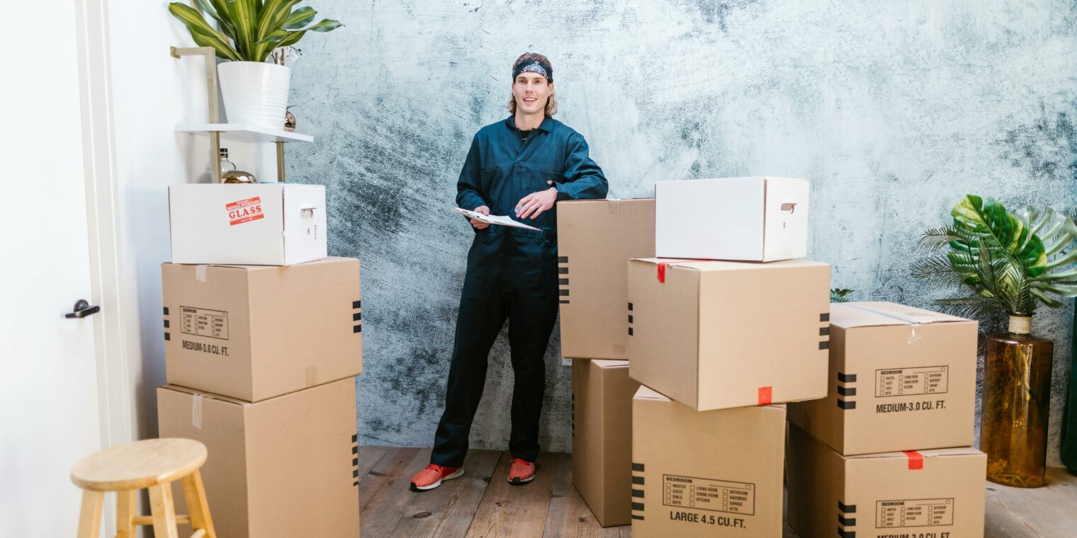 Kaip sekti savo siuntą Lietuvoje?