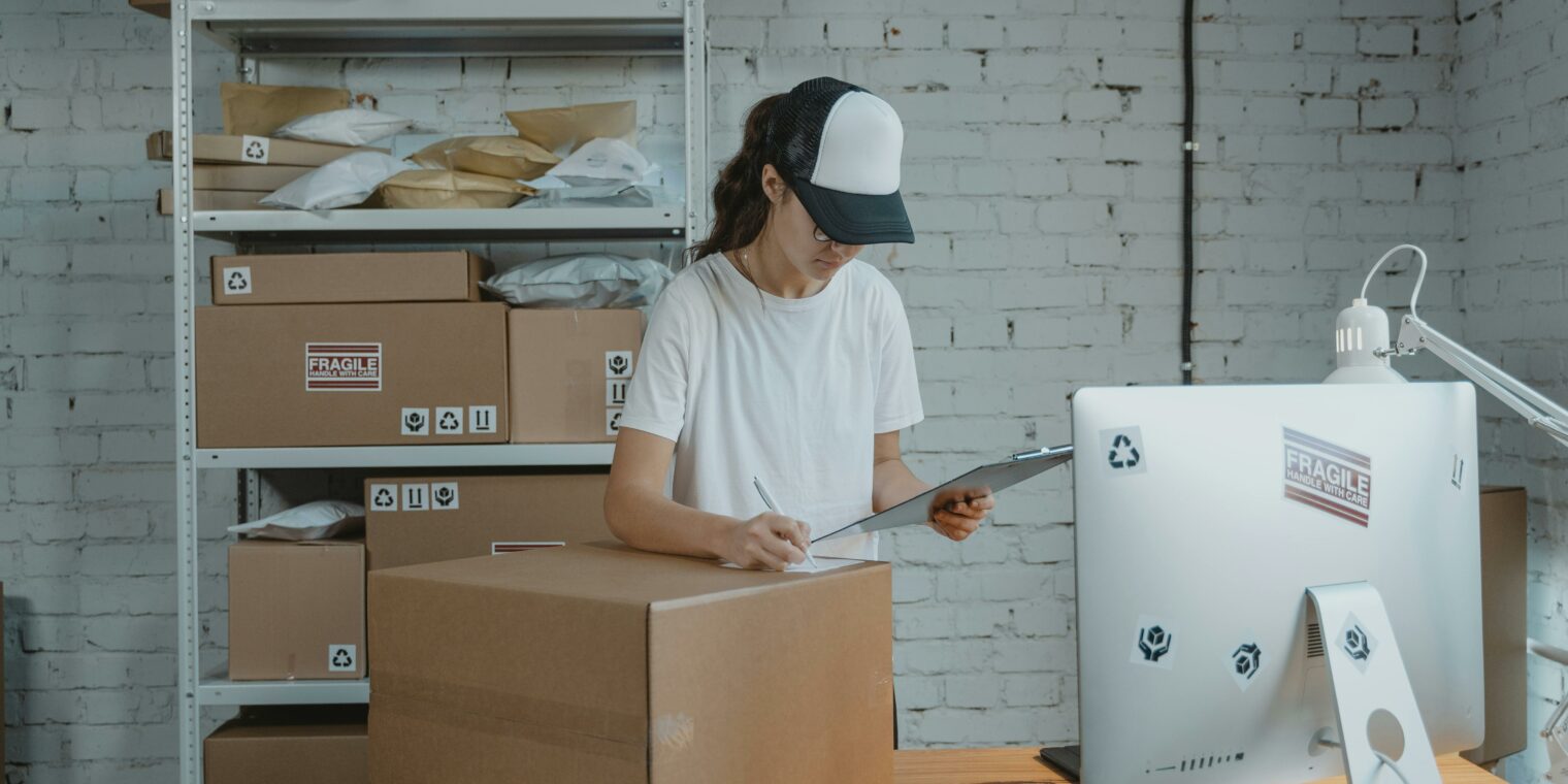 Ar galima siųsti siuntą nuo durų iki durų Lietuvoje?